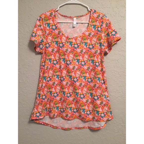 LuLaRoe Perfect T - Picture 1 of 2